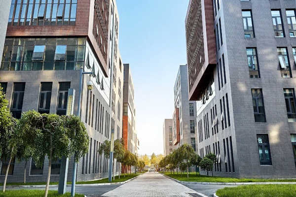 智慧園區(qū)高度集成樓宇自控系統(tǒng)的背景！(圖1)